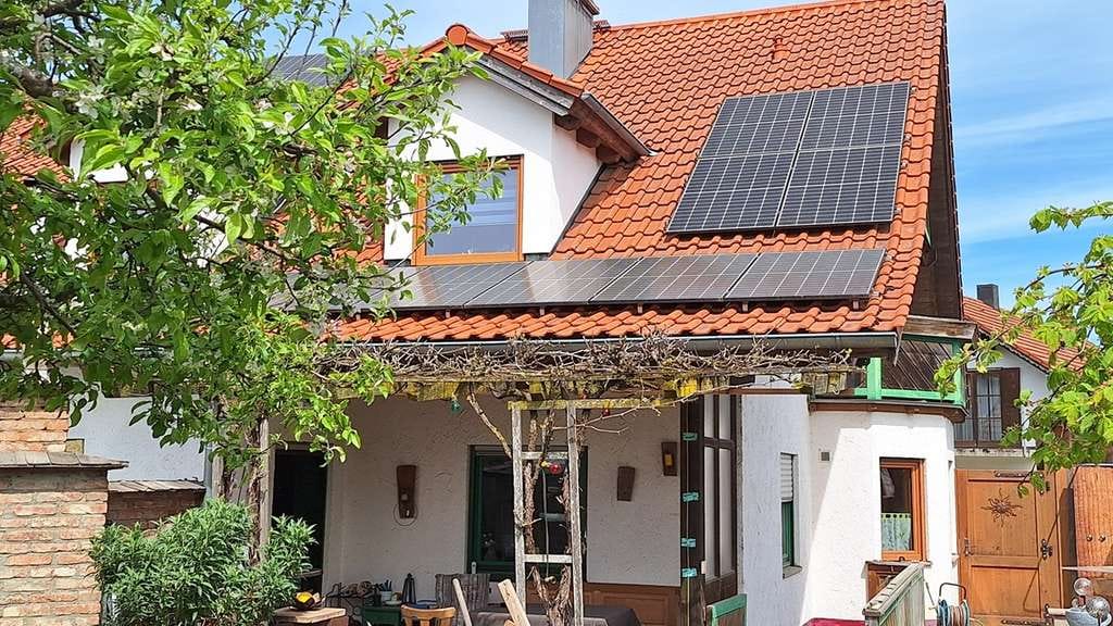 Immobilie in Isen - Attraktives Einfamilienhaus mit ca. 152 m² Wohnfläche auf einem 489 m² großen Grundstück in Isen. - Bild 0