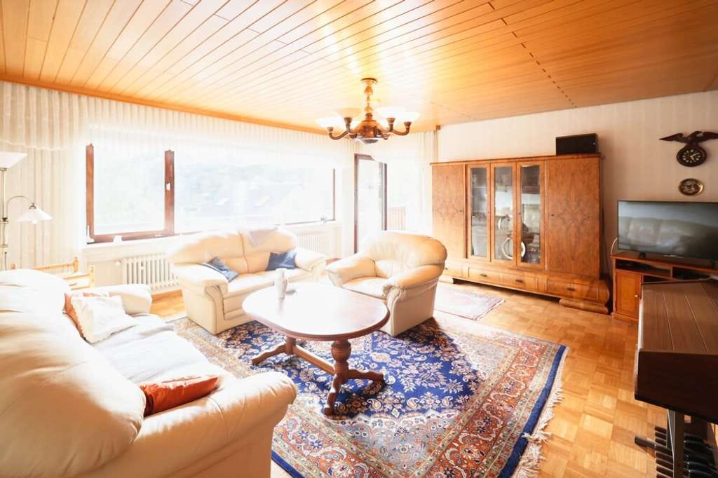 Immobilie in Lahnstein - Freistehendes Einfamilienhaus mit ELW in naturnaher Lage von Lahnstein-Friedrichssegen - Bild 4