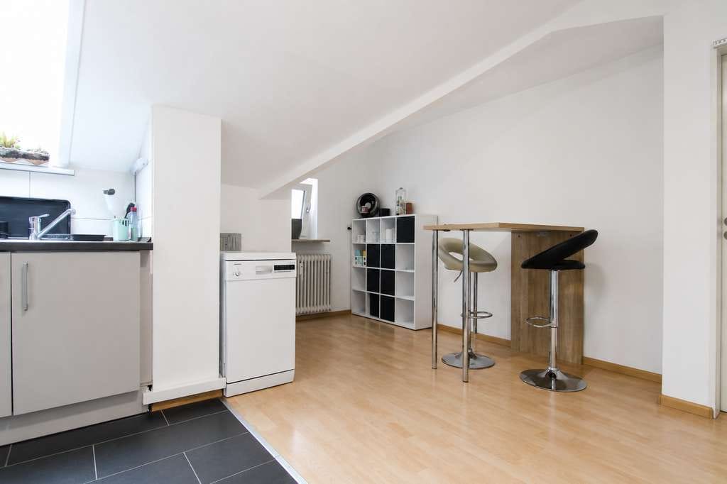 Immobilie in Sasbach - 2-Zimmer-Dachgeschosswohnung mit Stellplatz in Sasbach - Bild 2