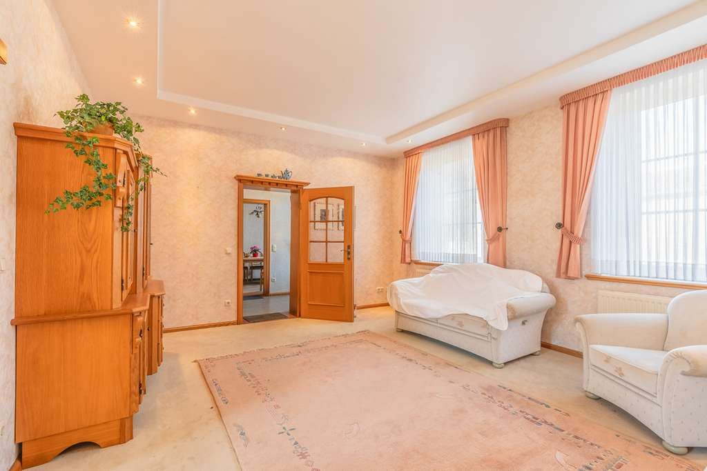 Immobilie in Titz - Modernisierungsbedürftiger Altbau mit viel Platz und großem Grundstück in Ralshoven - Bild 3