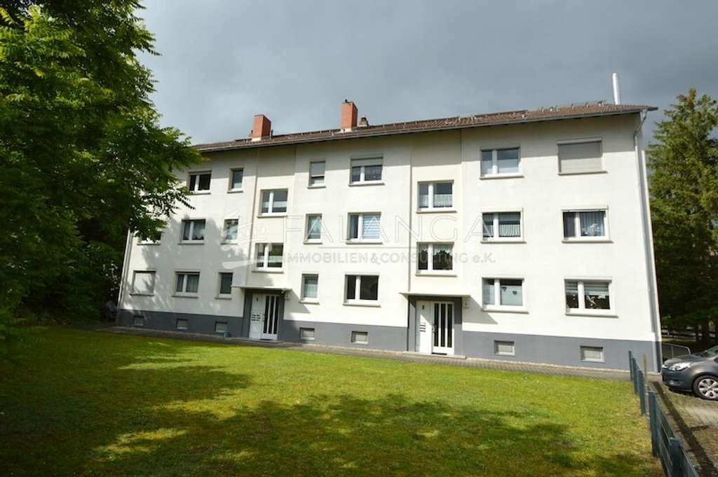 Immobilie in Budenheim - FALANGA IMMOBILIEN-Top Wohnung mit vielen Wohnmöglichkeiten in beliebter Waldrandlage von Budenheim! - Bild 1