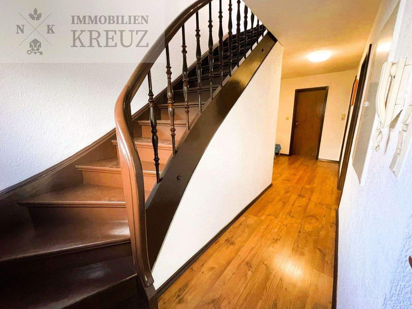 Immobilie in Tauberbischofsheim - Gepflegtes Einfamilienhaus in Dittwar mit Wohlfühlcharakter - Bild 3