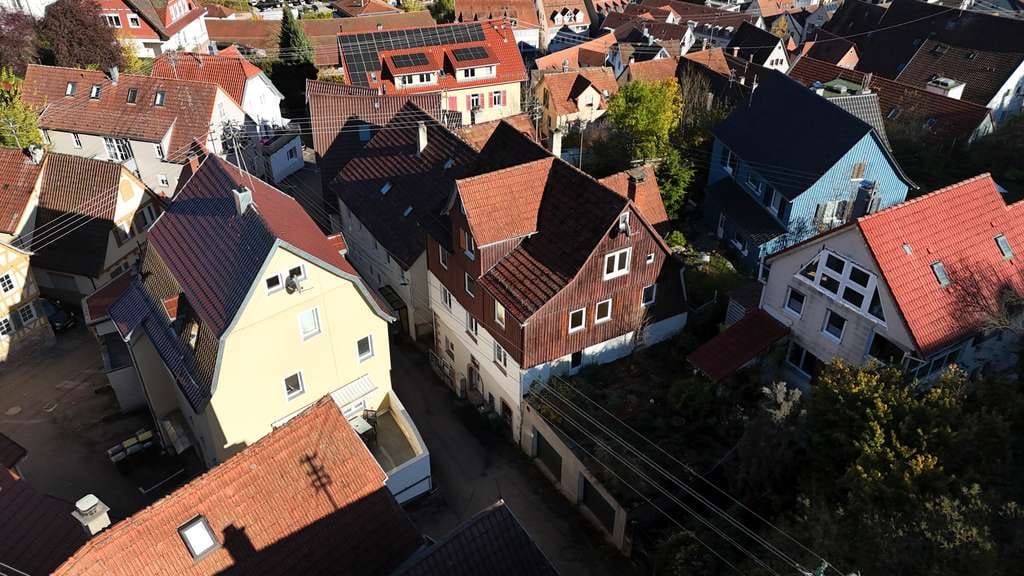 Immobilie in Calw - RENDITECHANCE - Modernisiertes Mehrfamilienhaus mit sechs Einheiten in der Innenstadt von Calw - Bild 2