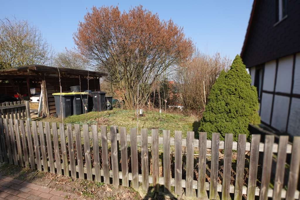 Immobilie in Beendorf - Investorenobjekt mit Potenzial: Denkmalgeschütztes Mehrfamilienhaus + genehmigte Bauvoranfrage - Bild 2