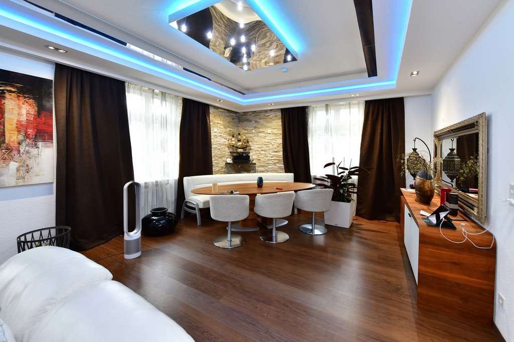Immobilie in Zell im Wiesental - Luxuriöser Wohntraum: Großzügige 6-Zimmer Wohnung - Bild 3