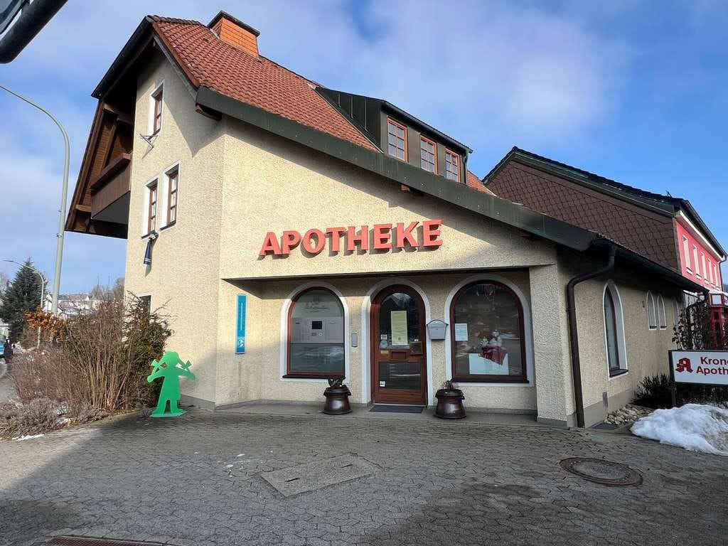 Immobilie in Röslau - Wohn- und Geschäftshaus in Röslau mit viel Potenzial - Gesamtwohnfläche bis zu ca. 475 m² möglich - Bild 1
