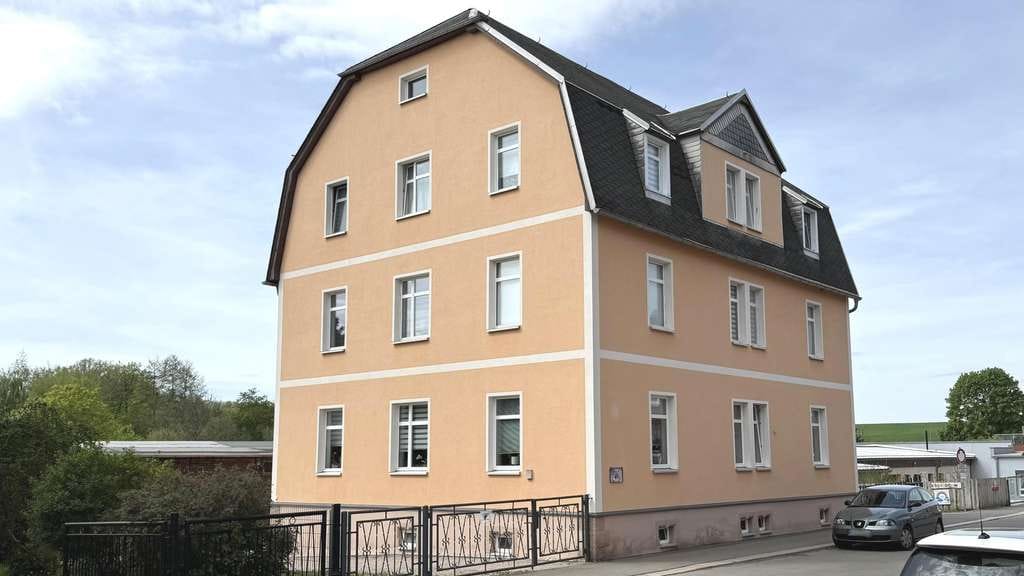 Immobilie in Wildenfels - Mieter & Altbaucharme inklusive! - Bild 0