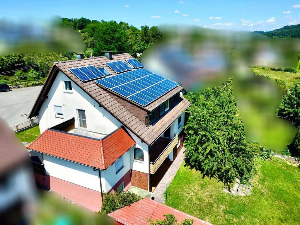Immobilie in Stimpfach - Flexibles Zweifamilienhaus mit Ausblick... - Bild 0