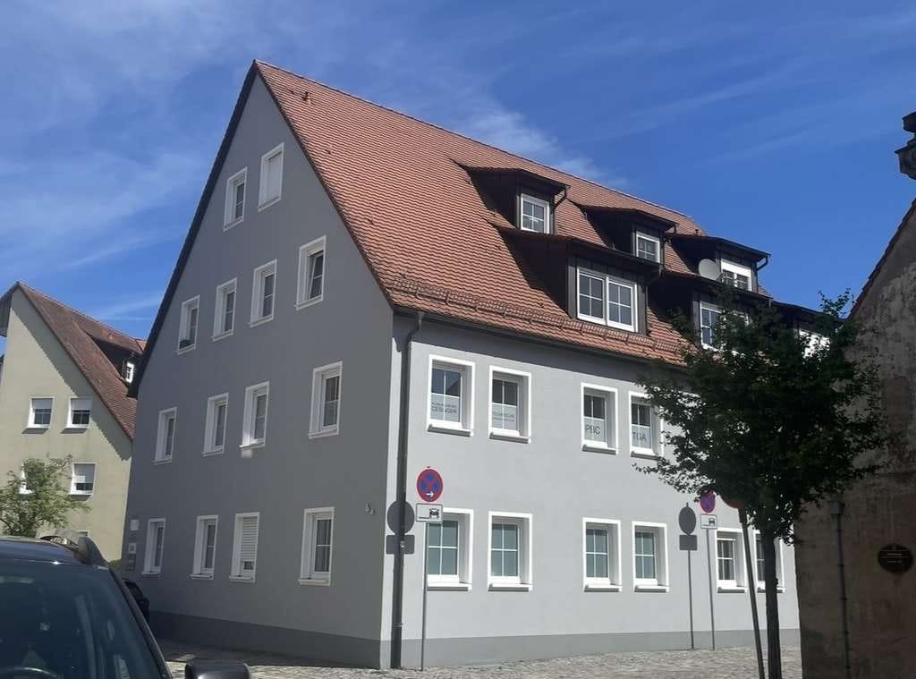 Immobilie in Markt Erlbach - Viel Platz für den Alltag: 4,5-Zimmer-Wohnung in Markt Erlbach - Bild 2
