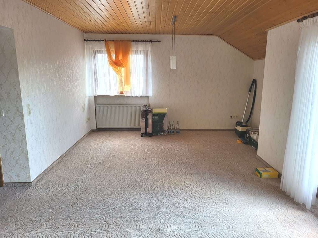 Immobilie in Spiegelberg - 2- Zimmerwohnung in ruhiger Wohnlage und traumhaftem Ausblick - Bild 2