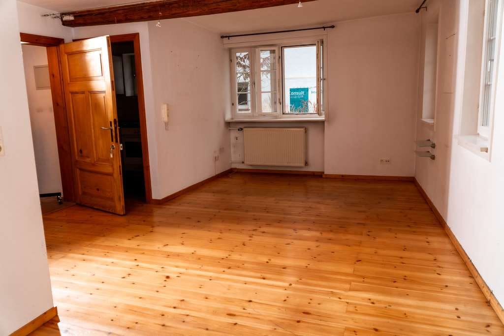 Immobilie in Flörsheim - Historisches Hofensemble in Flörsheim-Wicker mit Haupthaus und zwei abgeschlossenen Wohneinheiten - Bild 2