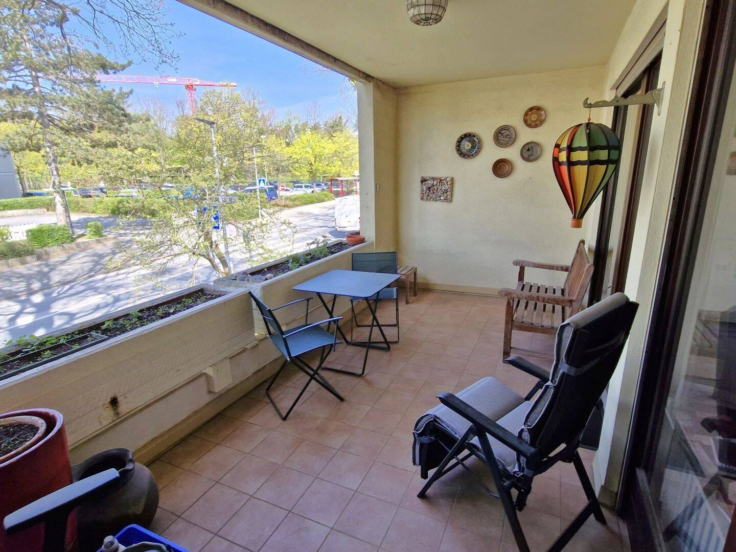 Immobilie in Spardorf - Die Alternative zum Haus! Außergewöhnlich großzügige 4 ½-Zimmer-ETW im beliebten Spardorf - Bild 2
