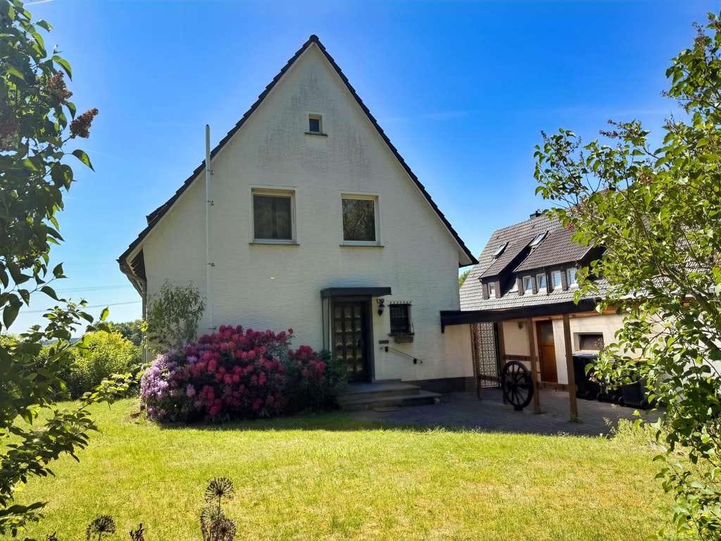 Immobilie in Hiddenhausen - Hiddenhausen - DHH sucht neuen Besitzer mit Ideen - Bild 2