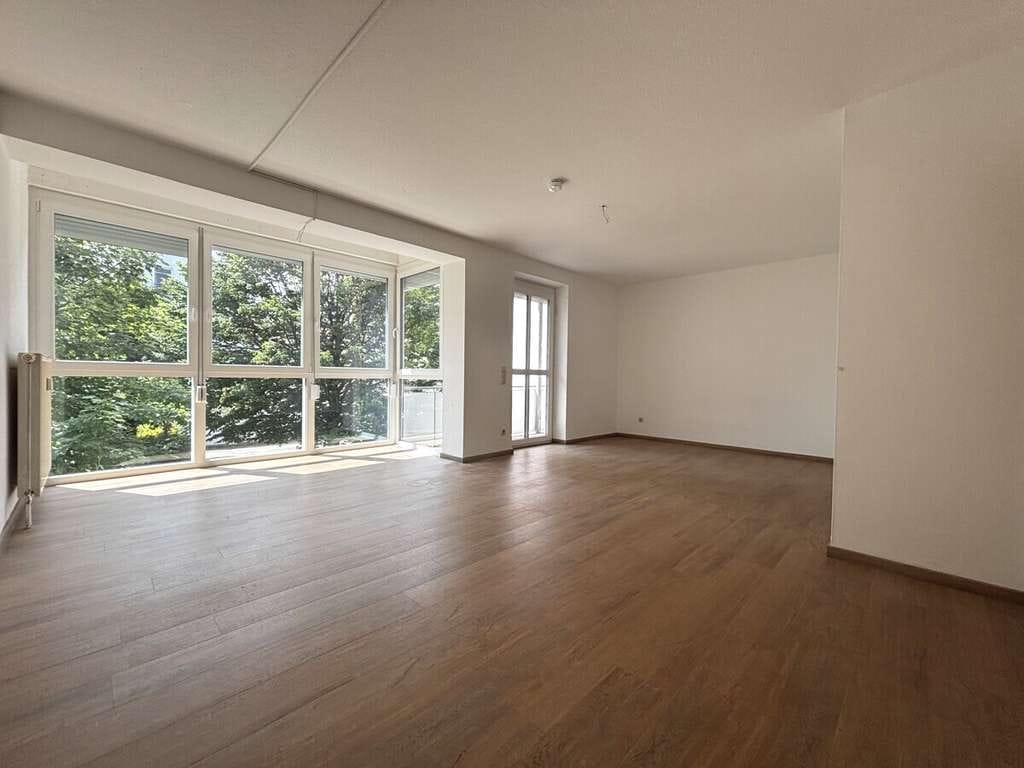 Immobilie in Ortenburg - ANKOMMEN UND WOHLFÜHLEN: SCHÖNE & GEMÜTLICHE 2-ZIMMER-WOHNUNG! - Bild 4
