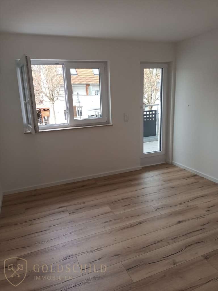 Immobilie in Dettingen unter Teck - Neuwertige TOP 2,5 Zimmer Wohnung in Dettingen u. T. -  Barrierefrei - Bild 3