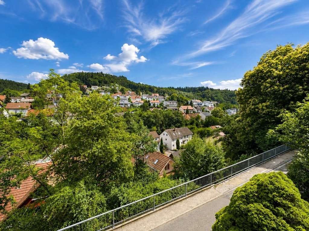 Immobilie in Schriesheim - Baugrundstück mit Bestandsgebäude und hervorragendem Entwicklungspotenzial - Bild 1