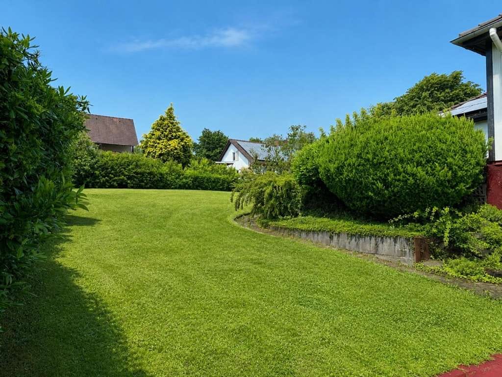 Immobilie in Schenklengsfeld - Einfamilienhaus mit großem Sonnengarten in Wippershain ! - Bild 3