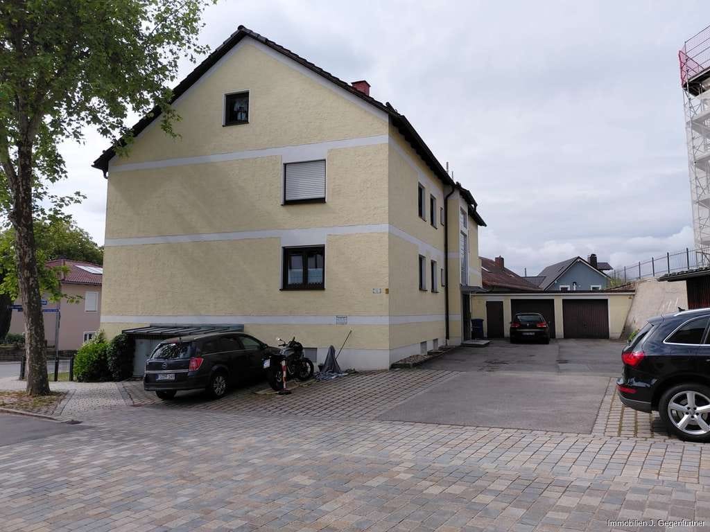 Immobilie in Offenberg - Sofort bezugsfrei! Gepflegte 3-Zimmer-Eigentumswohnung mit Balkon in zentraler Lage von Neuhausen - Bild 2
