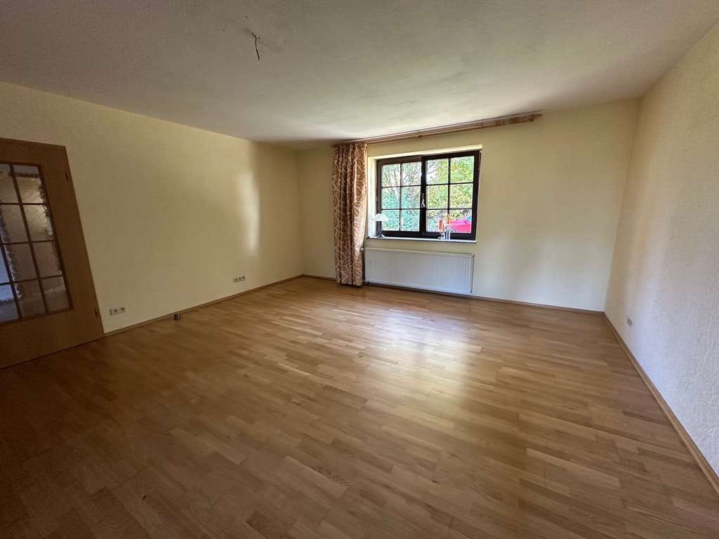 Immobilie in Dahmen - Ihr neues Familiendomizil in purer Idylle –  Geräumiges Einfamilienhaus mit herrlichem Grundstück! - Bild 2