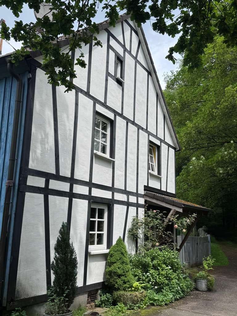 Immobilie in Nümbrecht - Historisches Fachwerkhaus mit einzigartigem Charme - Provisionsfrei  - Bild 2