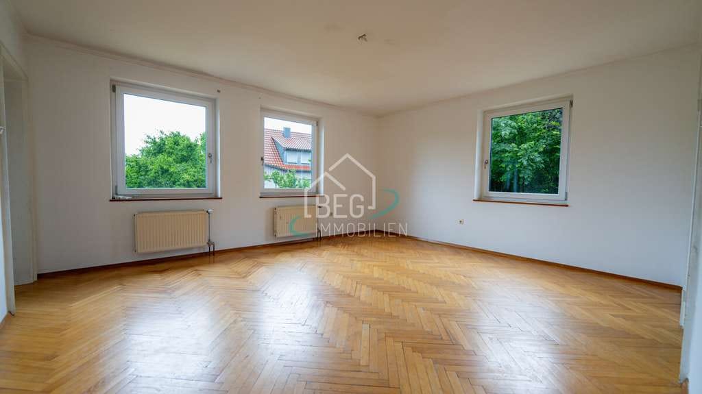 Immobilie in Waldenburg - Wohnen mit Freiraum – Einfamilienhaus auf über 2.500 m² Grundstück - Bild 4