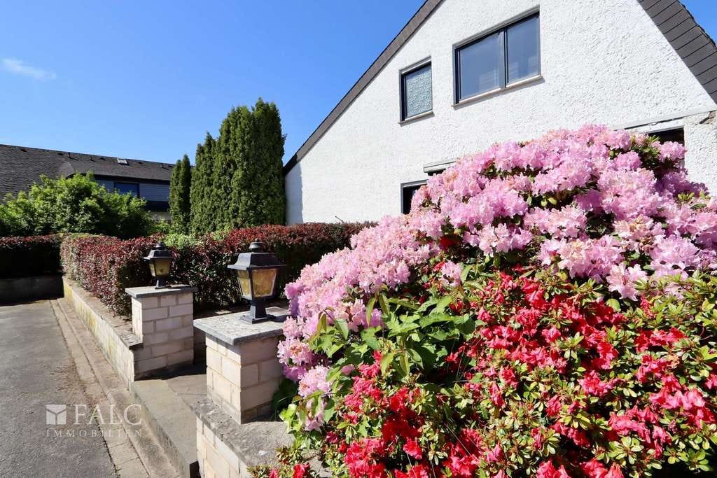 Immobilie in Welschbillig - +++Individuelles Einfamilienhaus mit Charakter und vielen Möglichkeiten+++ - Bild 1