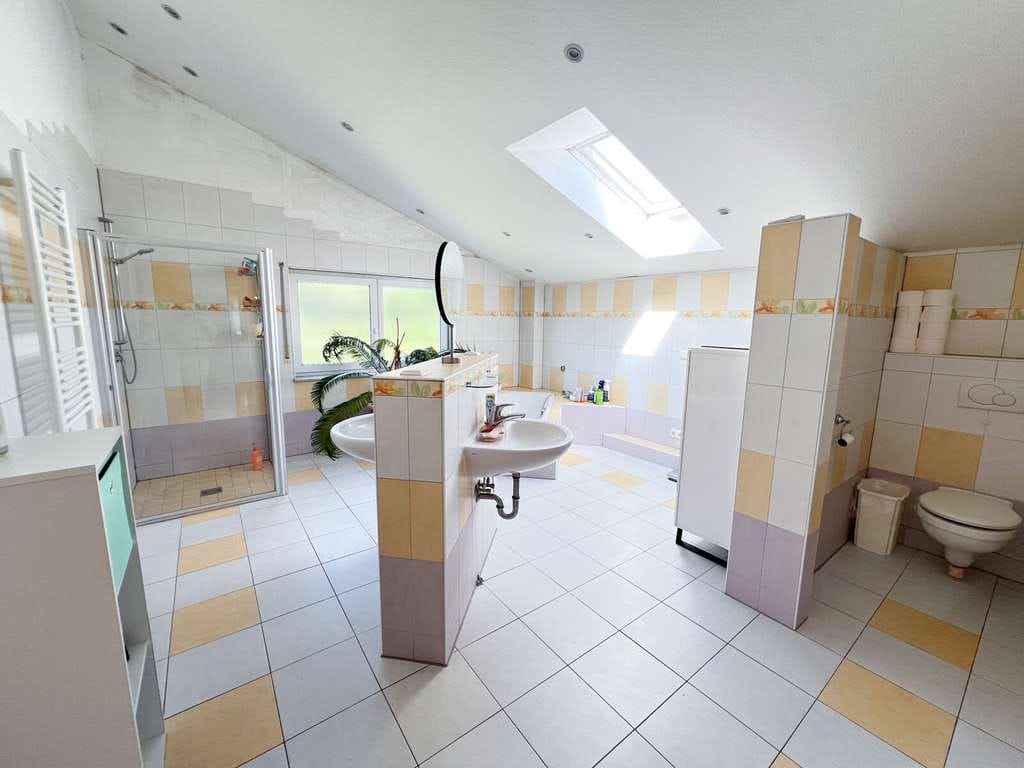 Immobilie in Forchtenberg - Einfamilienhaus mit traumhaftem Garten in ruhiger Lage - Bild 4