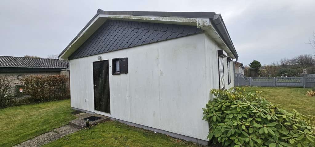 Immobilie in Warwerort - Büsum/Warwerort: Kleines Ferienhaus am Nordseedeich auf Eigenland! - Bild 3