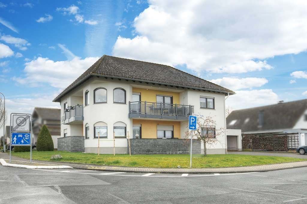 Immobilie in Heiligenroth - Großzügiges Zweifamilienhaus mit vielseitigen Nutzungsmöglichkeiten - Bild 1