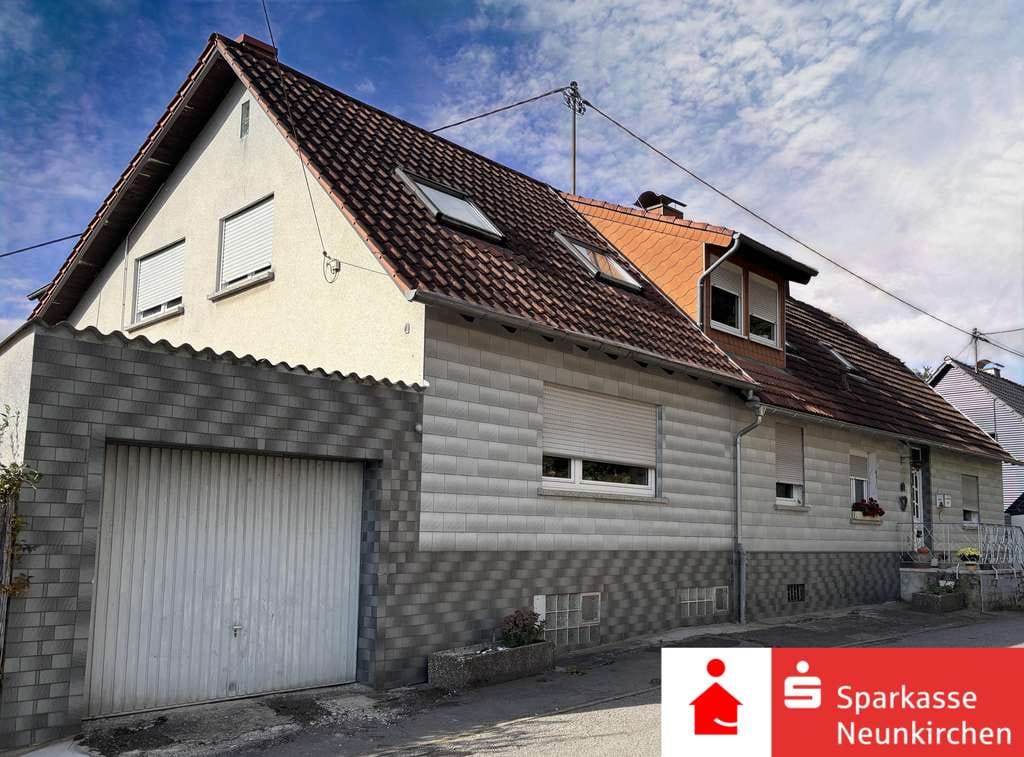 Immobilie in Neunkirchen - Mehrgenerationenhaus mit Potential - Bild 0