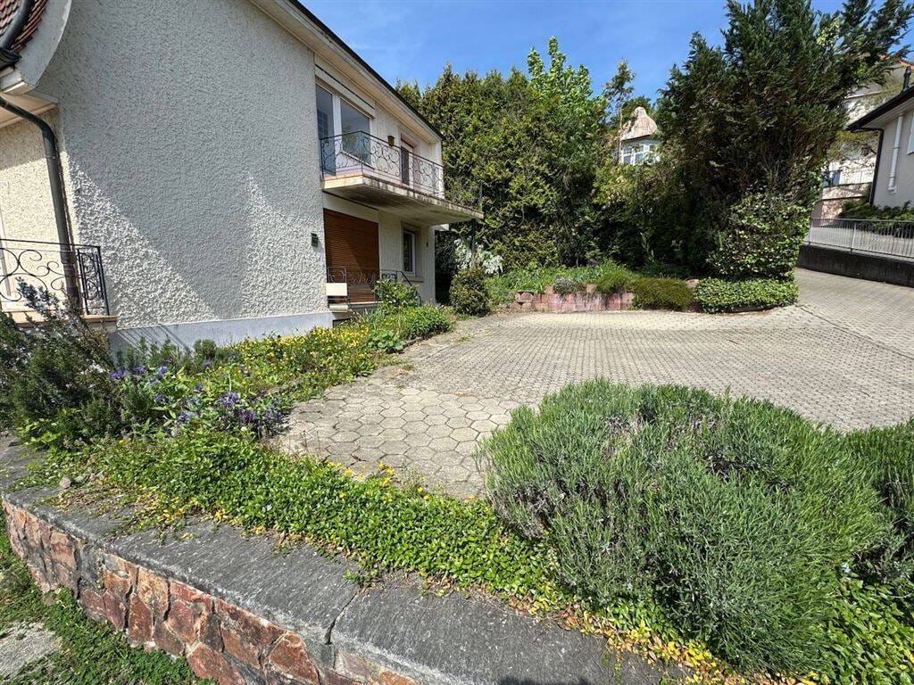 Immobilie in Waldshut-Tiengen - Einfach charmant.... Wohnhaus mit zwei Einheiten in sehr guter Lage von Waldshut! - Bild 2