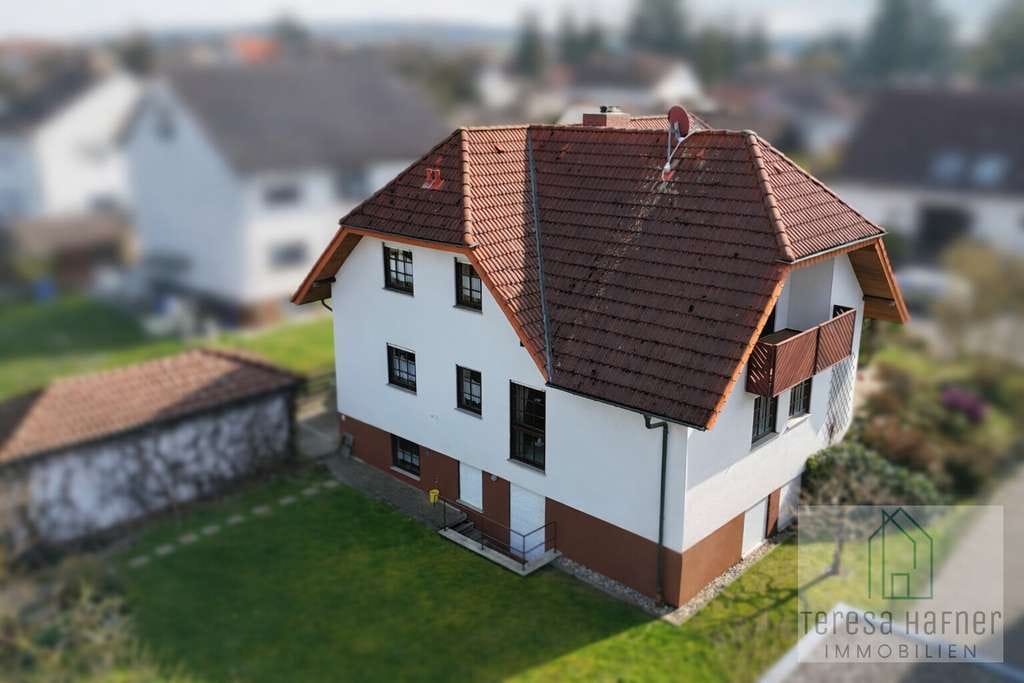 Immobilie in Ober-Mörlen - Großzügiges Einfamilienhaus mit Einliegerwohnung in Toplage von Ober-Mörlen - Bild 0