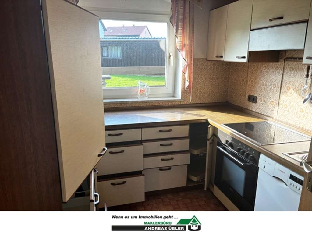 Immobilie in Pullenreuth - Ländliches Zweifamilienhaus mit viel Grün - Bild 4