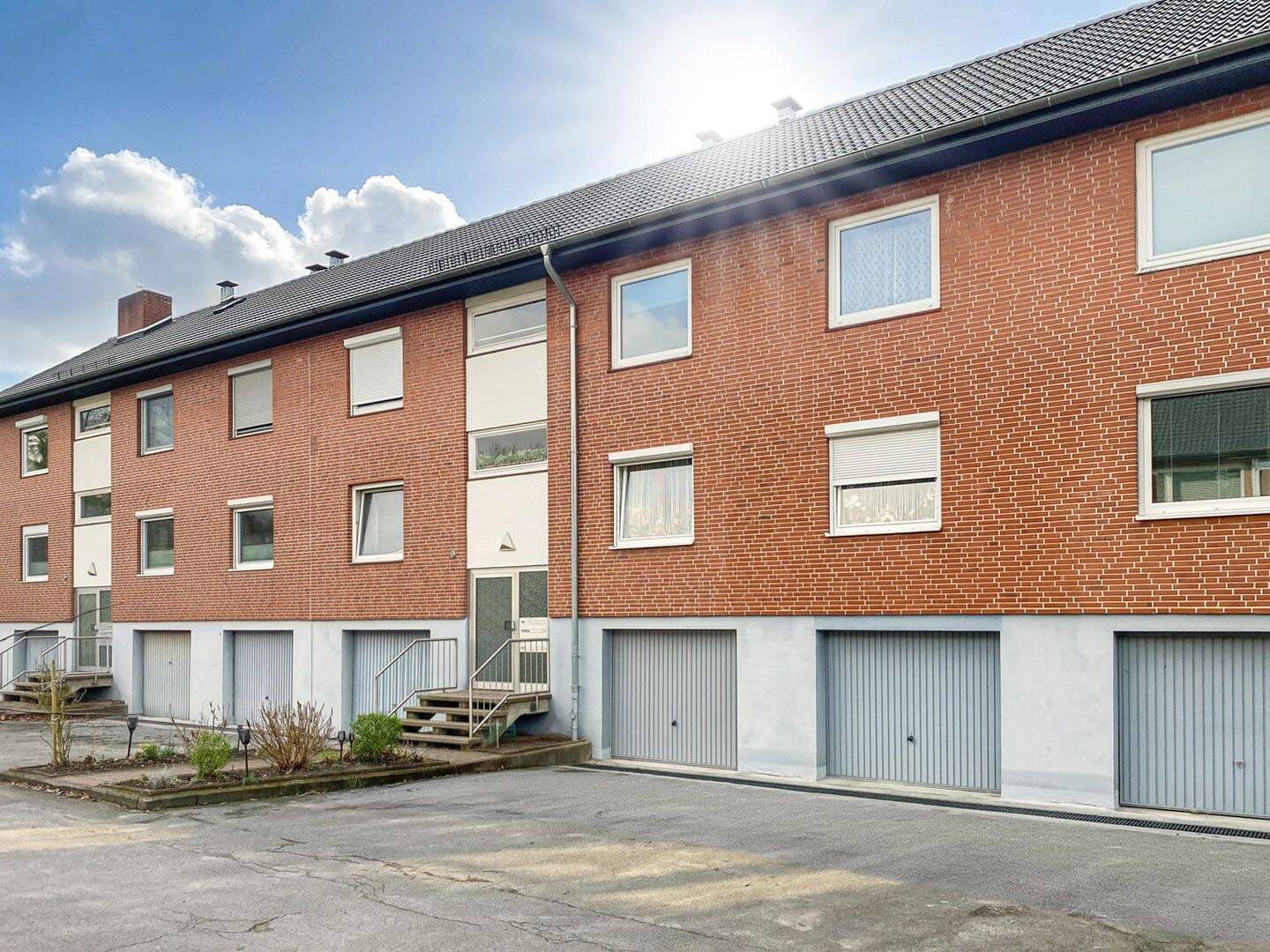 Immobilie in Elmenhorst - . . . mietfreie Etagenwohnung in guter Lage . . . - Bild 3