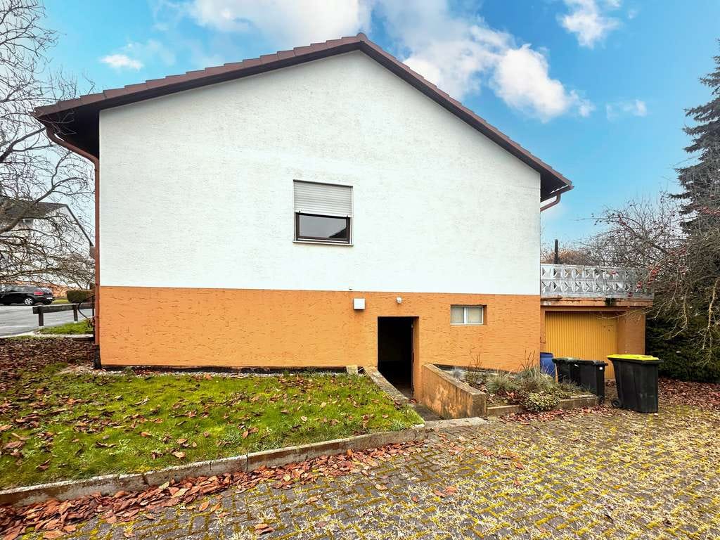 Immobilie in Felsberg - Ihr Platz zum Ankommen - Einfamilienhaus mit Entwicklungspotenzial - Bild 2