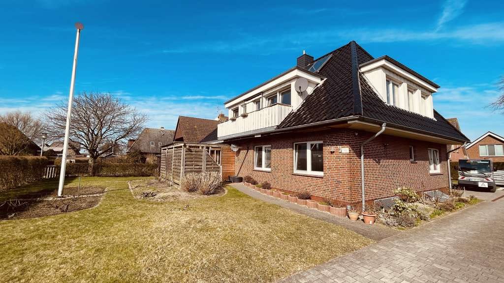 Immobilie in Alkersum - Einfamilienhaus mit Einliegerwohnung - Bild 2