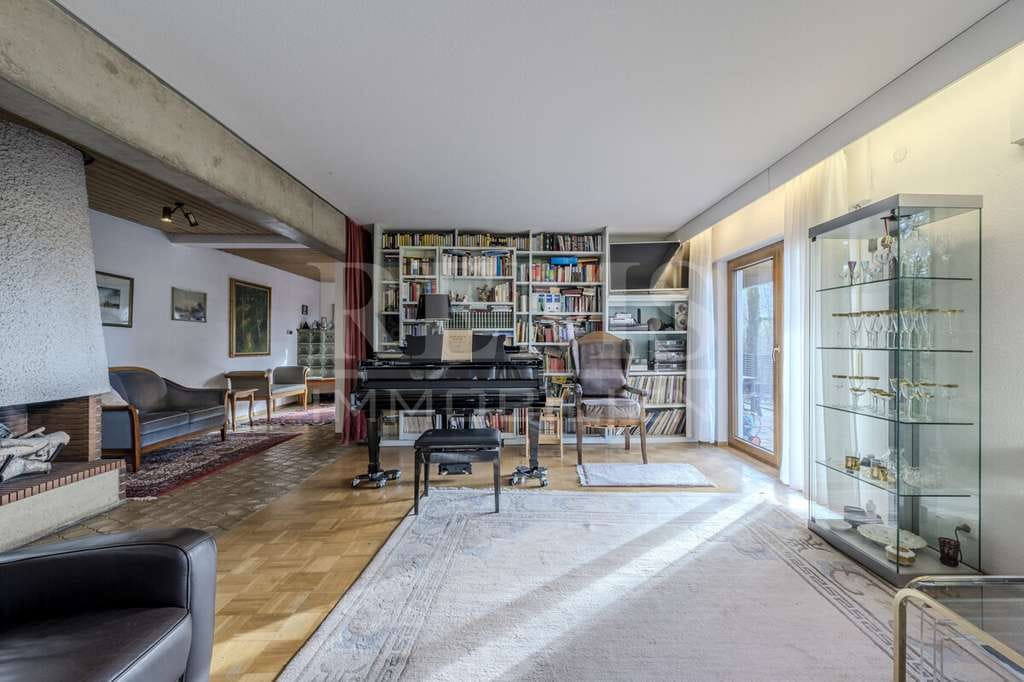 Immobilie in Althütte - Familienparadies: DHH mit 8 Zimmern, Garten, Terrasse & Balkon in ruhiger, sonniger Lage - Bild 3