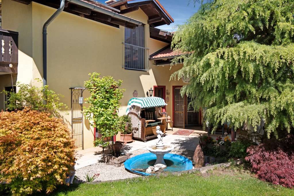 Immobilie in Seefeld - Zusammen wohnen, getrennt leben – auf 270 m², Aufzug; Mehr-Genererationen-Wohnen  im Fünfseenland!! - Bild 2