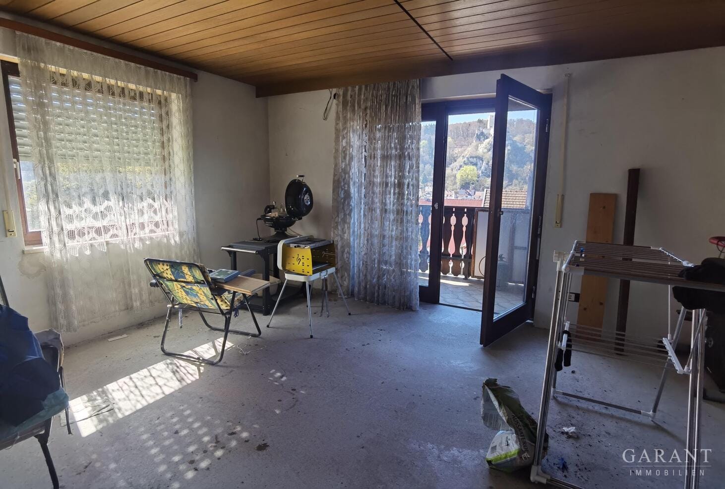 Immobilie in Wellheim - ~Ihr neues Zuhause mit Weitblick - EFH in Hanglage, perfekt für Familien und Kletterliebhaber~ - Bild 4