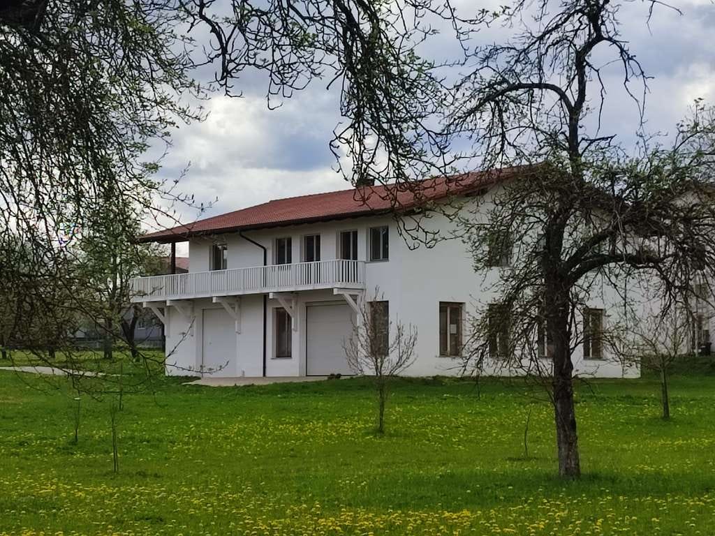 Immobilie in Berghülen - Großes Einfamilienhaus - Bild 2