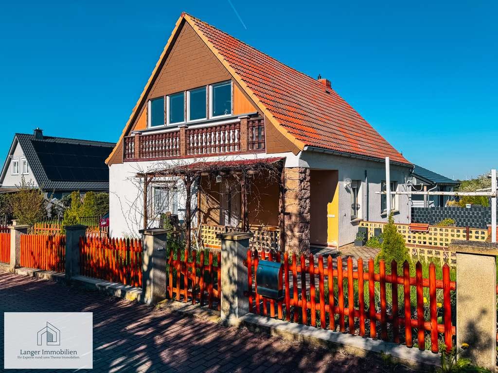 Immobilie in Schraplau - Familienfreundliches Einfamilienhaus in ruhiger Lage - Bild 0