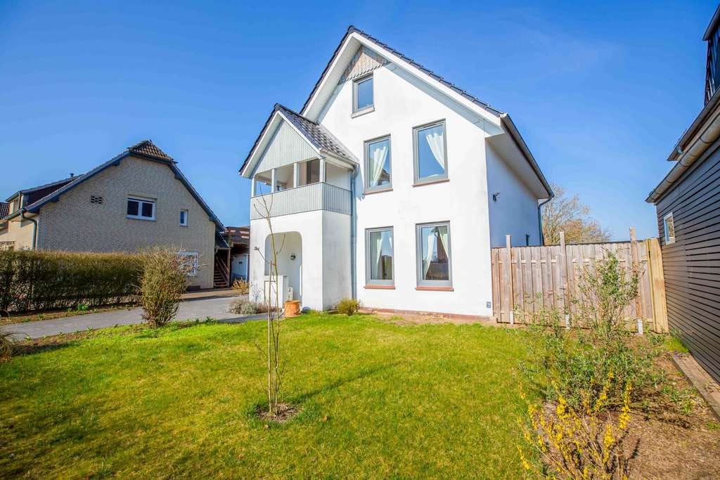 Immobilie in Todendorf - ! NEU ! Einfamilienhaus mit historischem Flair in 22965 Todendorf - Bild 1