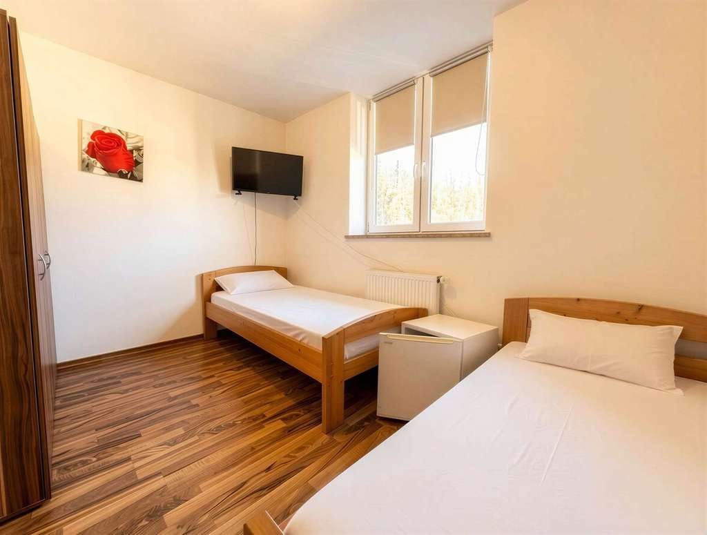 Immobilie in Burghausen - Investorenchance mit 13,5% Rendite Burghausen: Mehrfamilienhaus mit 15 Apartments + 5 WE Potenzial - Bild 3