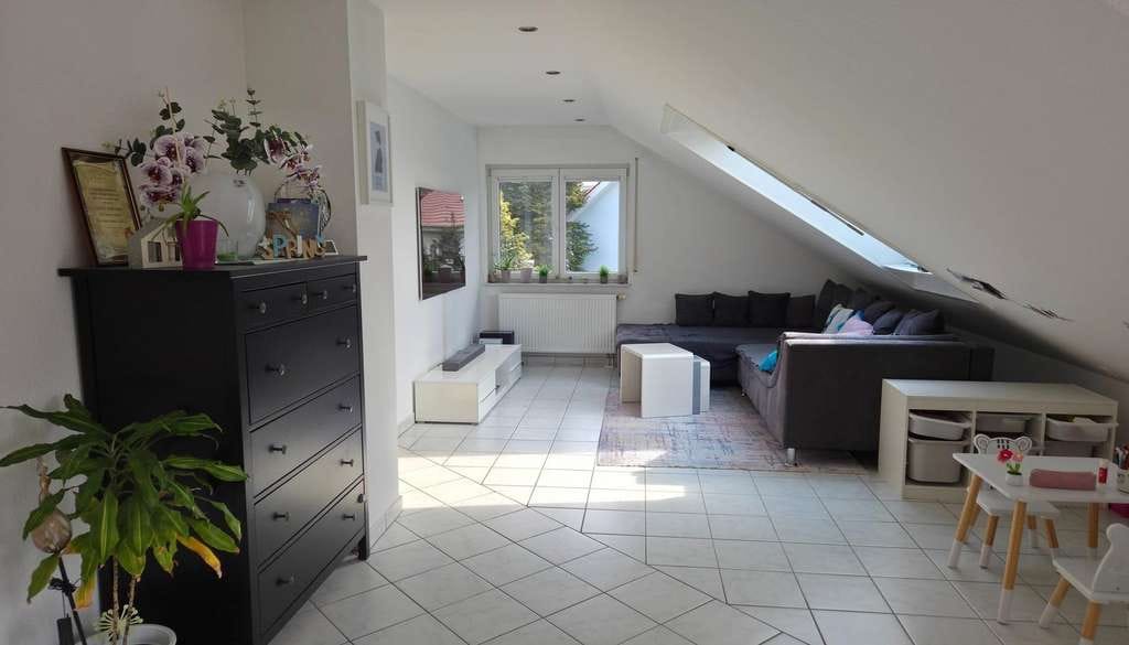 Immobilie in Sasbach - Sasbach - Moderne 4,5 Zimmer DG-Wohnung - provisionsfrei - Bild 2