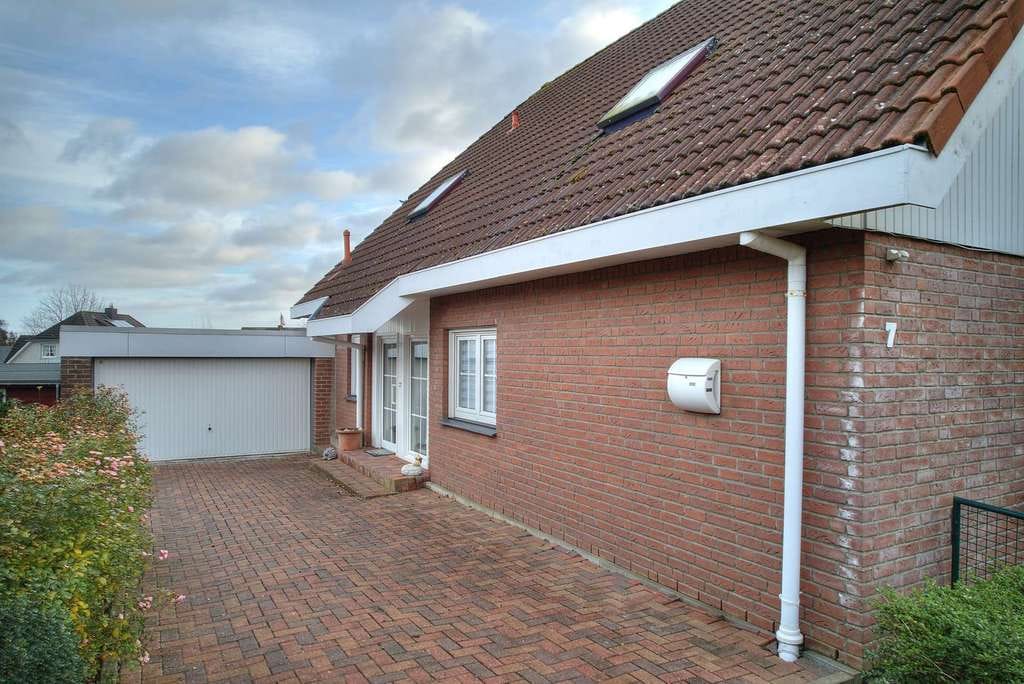 Immobilie in Heiligenhafen - Wohnen mit Weitblick – Großzügiges Einfamilienhaus in Sackgassenlage mit Einliegerpotenzial - Bild 3