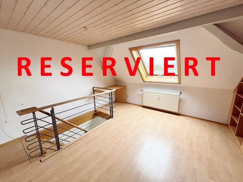 Immobilie in Radolfzell am Bodensee - zu Fuss in die Stadt -   SOFORT FREI: Maisonette-Wohnung (3,5 Zimmer) im 1. OG  mit EBK und Stellplatz  - Bild 0
