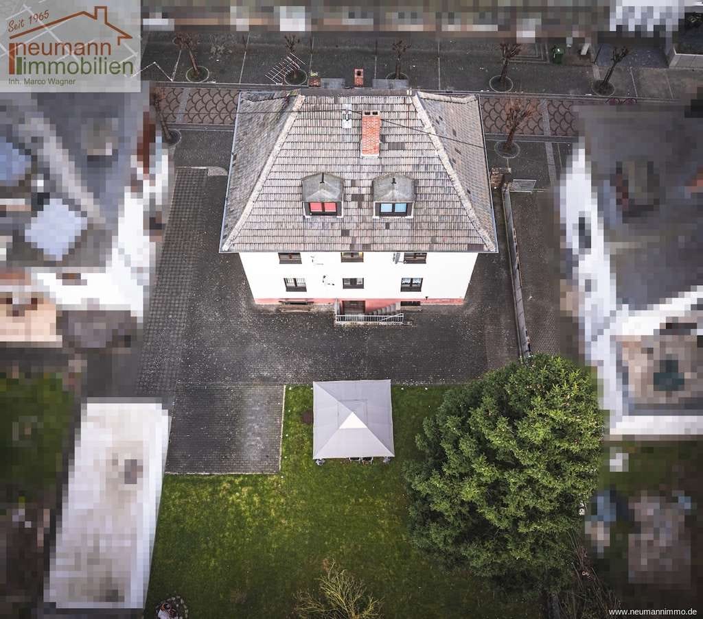 Immobilie in Bad Hönningen - Massives Dreifamilienhaus in Rheinnähe – attraktive Kapitalanlage mit erhöhter Abschreibung - Bild 0