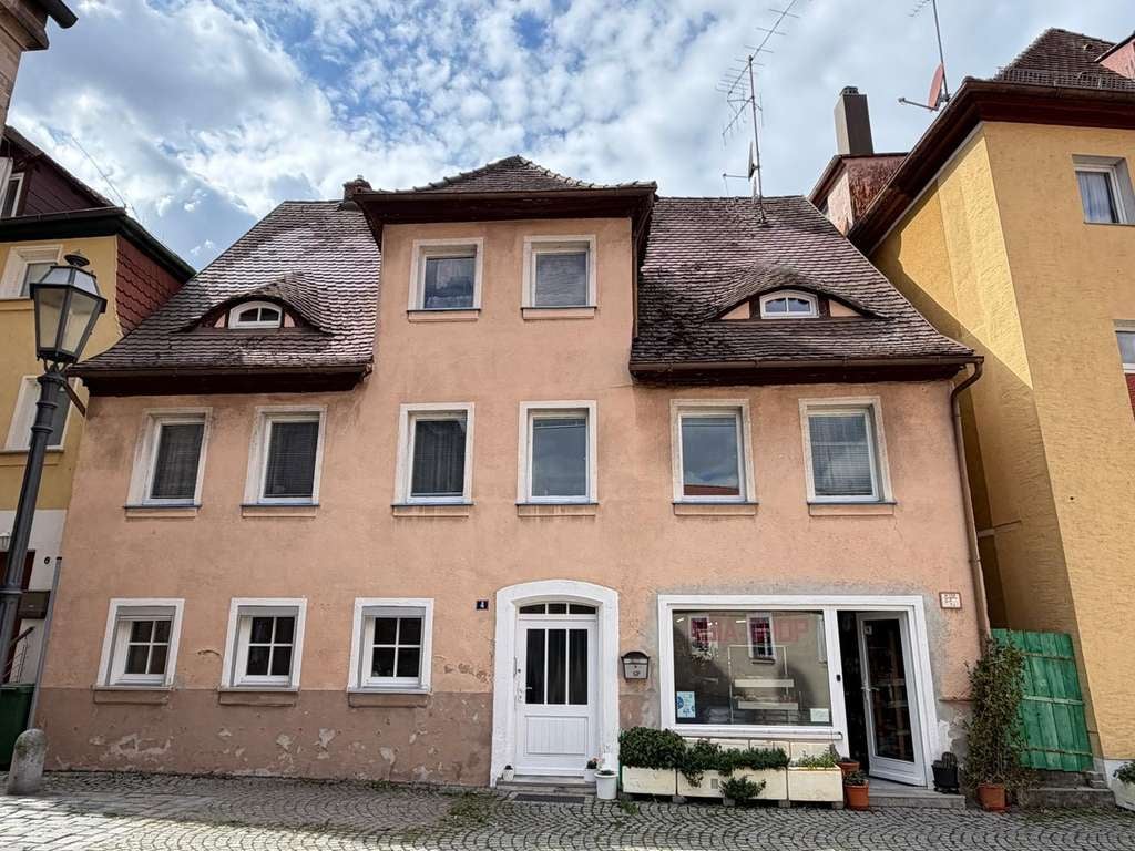 Immobilie in Gunzenhausen - Historisches Wohn- und Geschäftshaus - ohne Maklerprovision - Bild 4