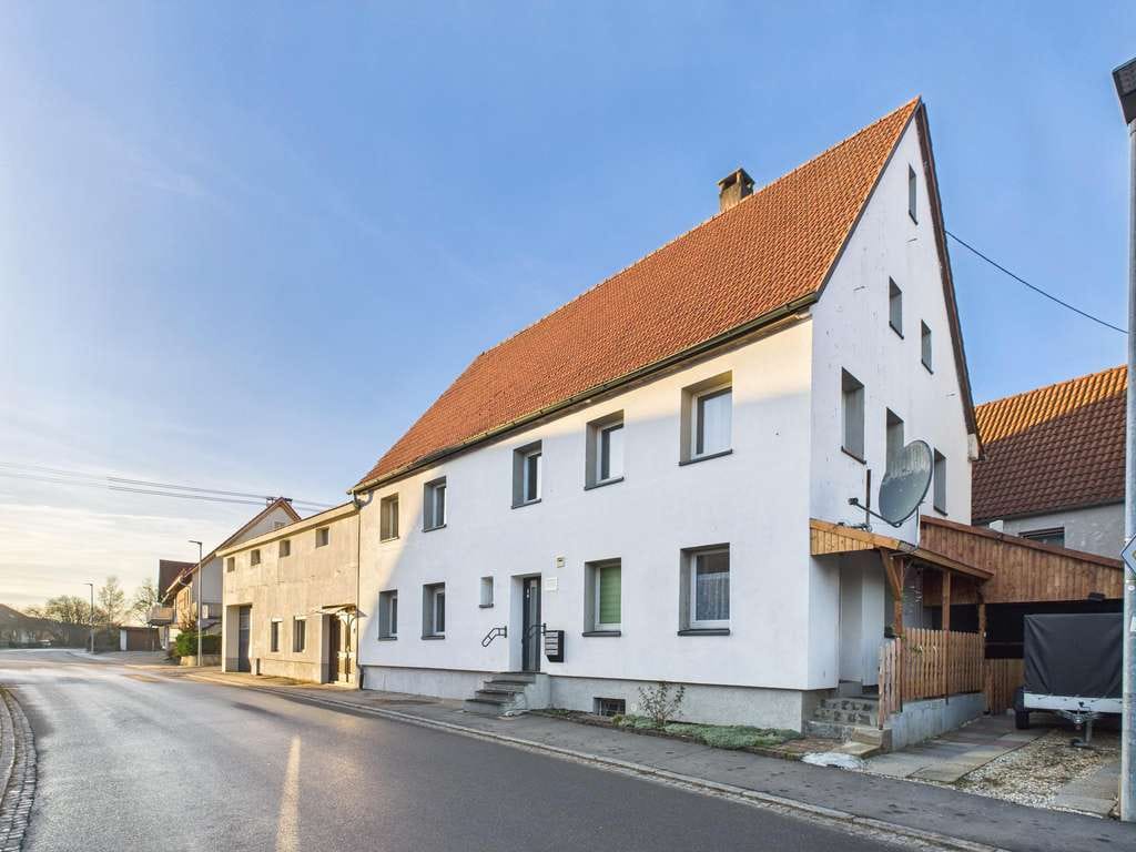 Immobilie in Laichingen - Charmantes Wohn- und Gewerbeensemble mit hoher Renditechance - Bild 1
