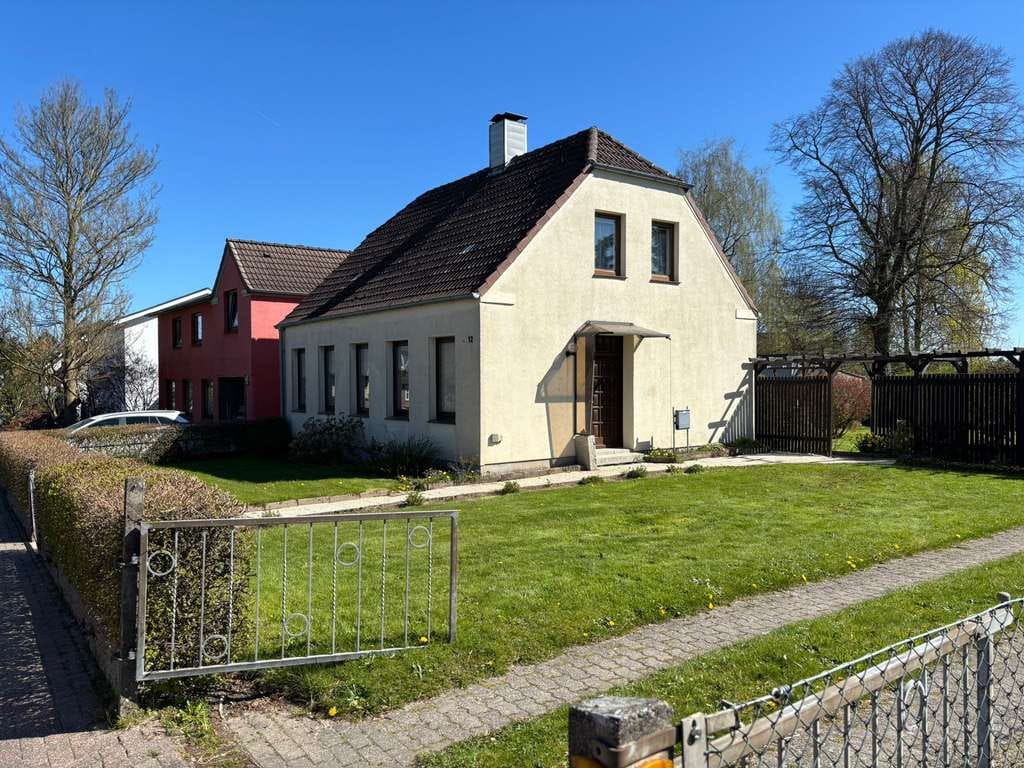 Immobilie in Sörup - Einfamilienhaus in zentraler Lage - Bild 0